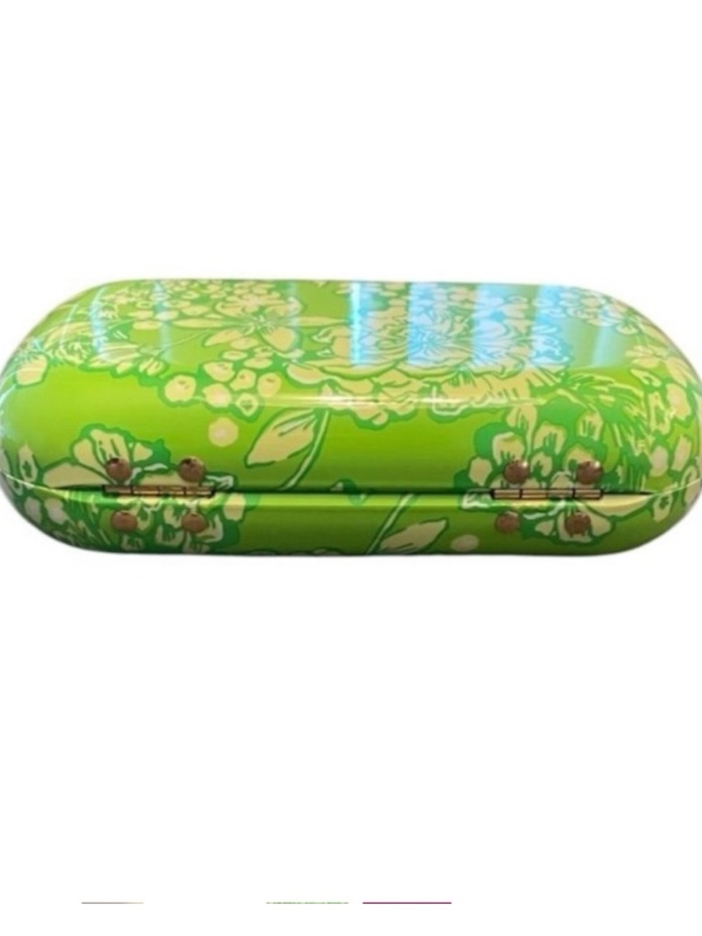 Lilly Pulitzer GWP Hardshell Clutch
Limeade It's A Spring Thing Purse - Picture 4 of 5